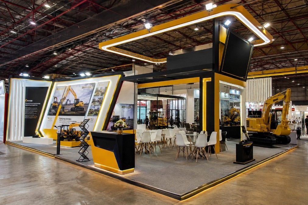 Kontraktor Booth JIEXPO untuk Heavy Equipment Expo