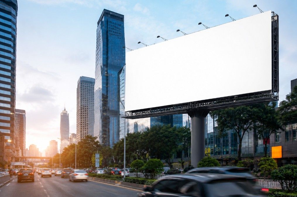 Billboard Jakarta untuk Meningkatkan Visibilitas Brand