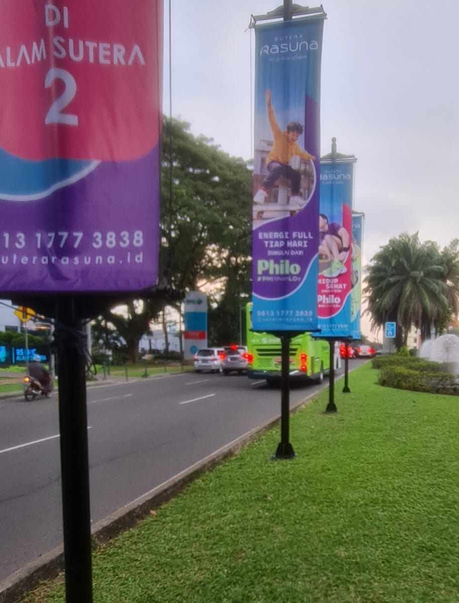 Vendor Reklame: Umbul-Umbul Sutera Rasuna & Philo Alam Sutera