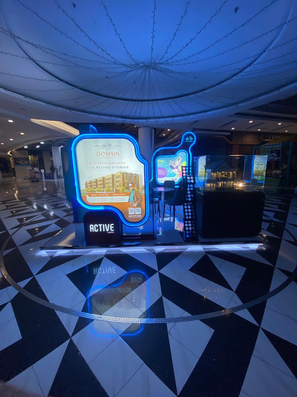 Booth Philo — foto 3