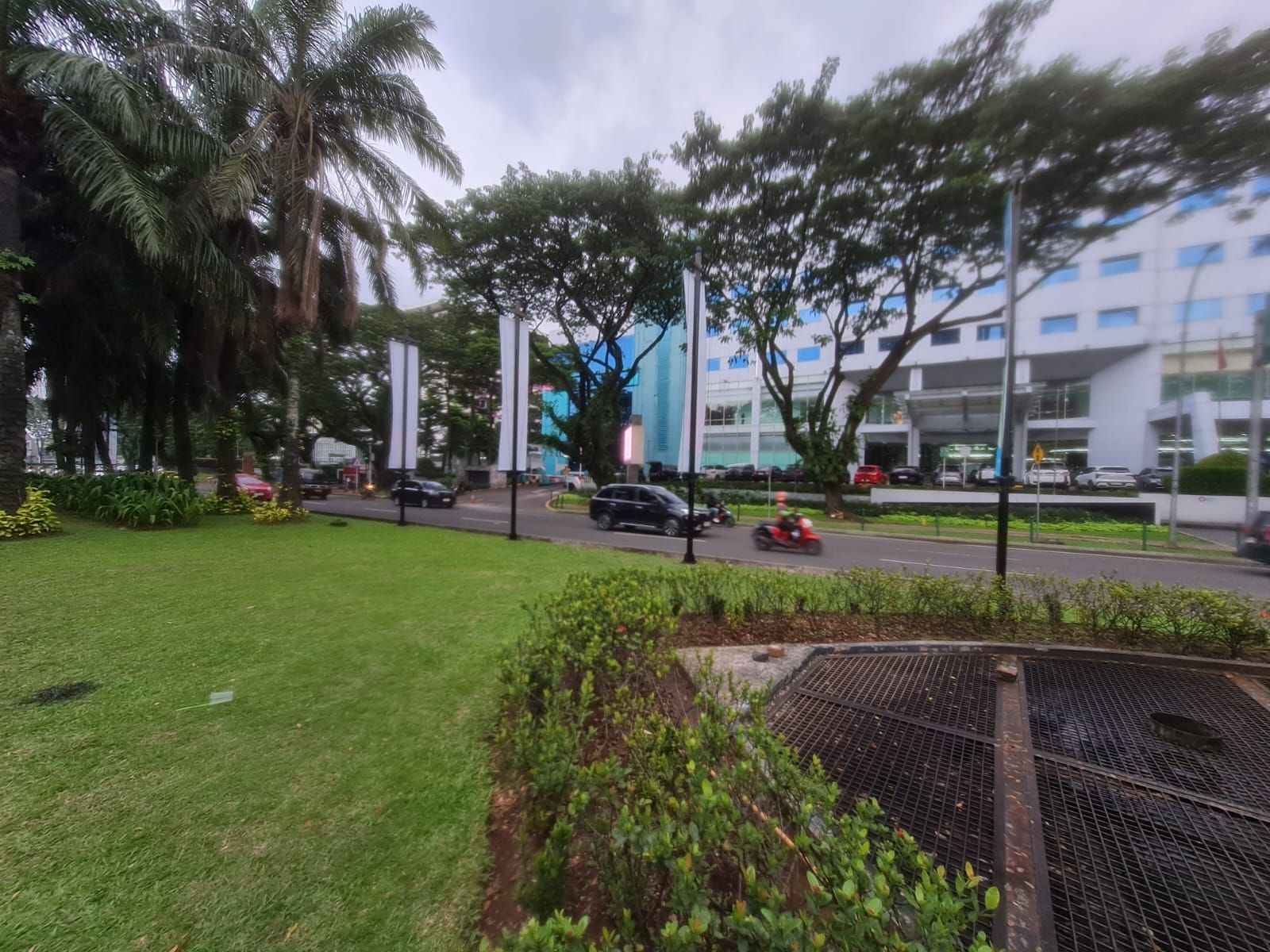 Vendor Reklame: Umbul-Umbul Sutera Rasuna & Philo Alam Sutera — foto 4